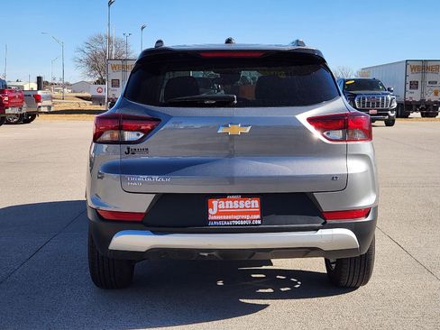 Used 2025 Chevrolet TrailBlazer LT image 7