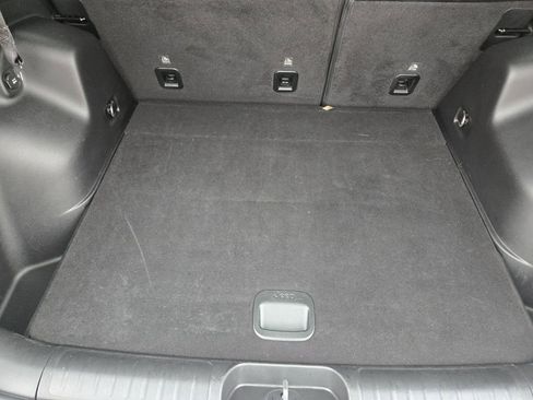 Used 2022 Jeep Cherokee Latitude Lux image 40