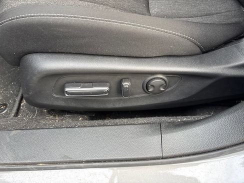 Used 2025 Honda Accord SE image 17