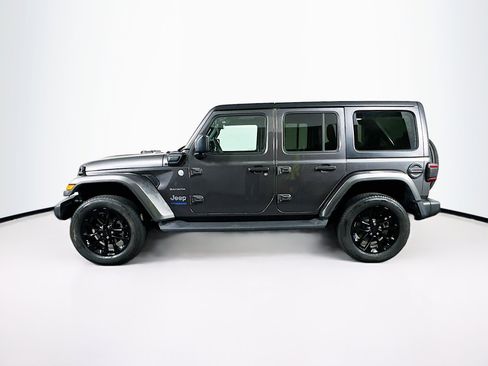 Used 2022 Jeep Wrangler Sahara w/ Cold Weather Group image 4