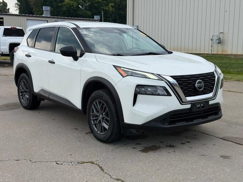 Used 2021 Nissan Rogue S FWD image 1