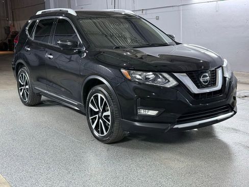 Used 2019 Nissan Rogue SL image 3