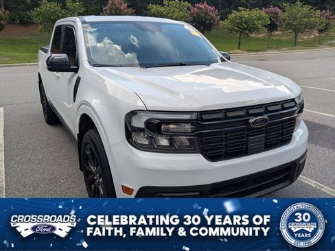 Certified 2024 Ford Maverick Lariat w/ Black Appearance Package AWD/4WD image 1