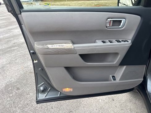 Used 2009 Honda Pilot EX-L image 17