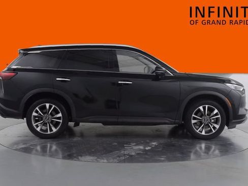 Used 2025 INFINITI QX60 Luxe AWD/4WD image 8