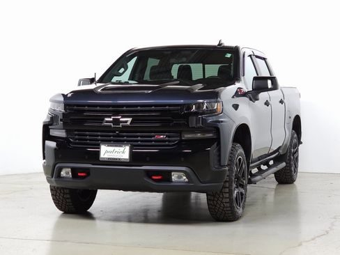 Used 2021 Chevrolet Silverado 1500 LT Trail Boss w/ Convenience Package II image 4
