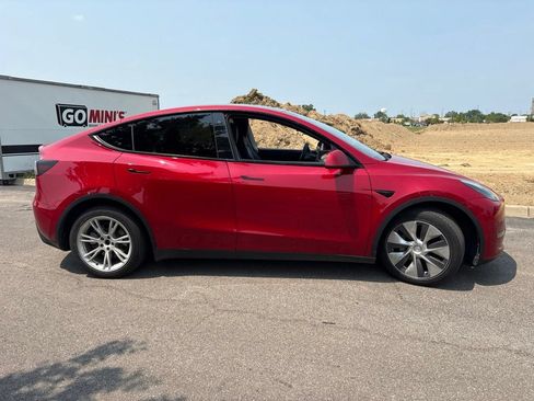 Used 2020 Tesla Model Y Long Range AWD/4WD image 11