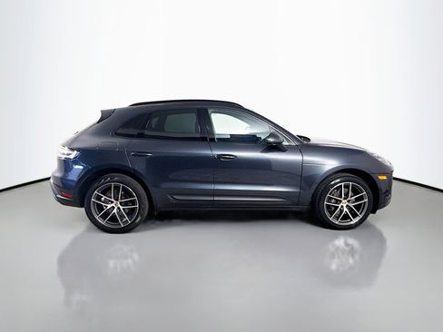 Used 2024 Porsche Macan image 11