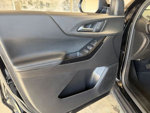 Used 2025 Chevrolet Equinox LT image 20