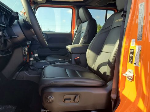 New 2025 Jeep Wrangler Unlimited Rubicon 392 image 14