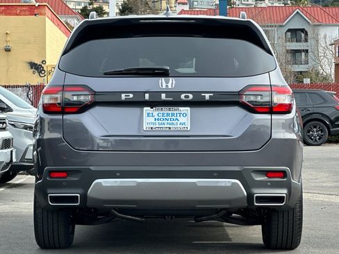 New 2026 Honda Pilot EX-L image 4