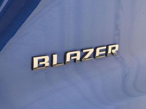 Used 2019 Chevrolet Blazer LT image 16