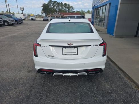 Used 2024 Cadillac CT5 V w/ Super Cruise 2 Package image 4