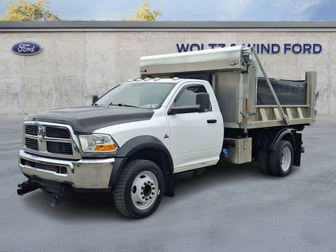 Used 2012 RAM 5500 4x4 Regular Cab w/ PWR & Remote Entry Group image 3