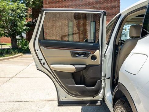 Used 2020 Honda CR-V EX-L image 41