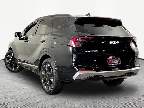 Certified 2026 Kia Sportage SX AWD/4WD image 4