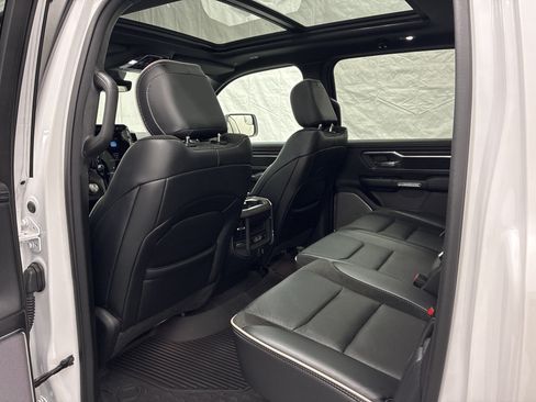 Certified 2025 RAM 1500 Laramie AWD/4WD image 13