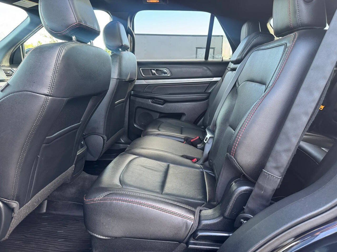 Used 2017 Ford Explorer Sport w/ Equipment Group 401A AWD/4WD image 13