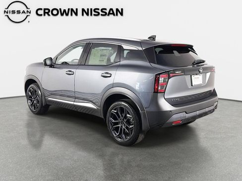 New 2026 Nissan Kicks SR FWD image 7