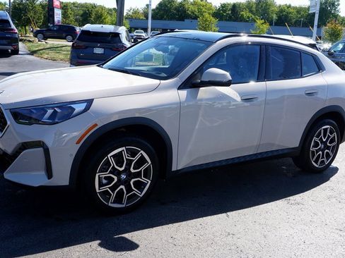 New 2026 BMW X2 xDrive28i image 2