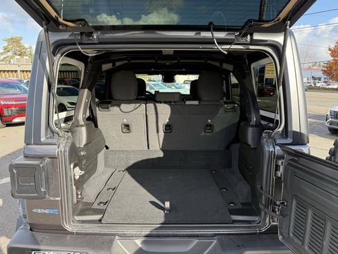 Used 2024 Jeep Wrangler Unlimited Rubicon 4xe w/ Safety Group image 11