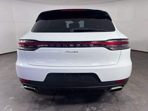 Certified 2020 Porsche Macan image 8