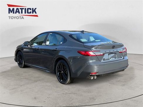 New 2026 Toyota Camry SE image 5