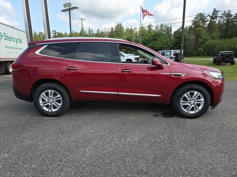Used 2020 Buick Enclave Essence FWD image 28