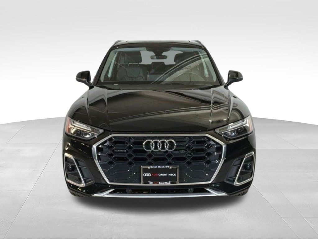 Used 2023 Audi Q5 e Premium w/ Convenience Package AWD/4WD image 18