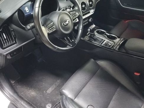 Used 2018 Kia Stinger Premium RWD image 6