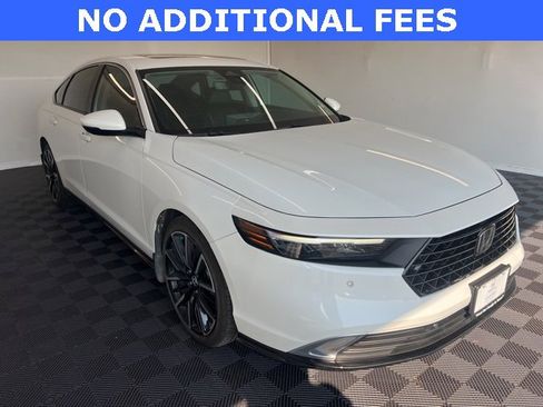 Certified 2025 Honda Accord Touring image 1