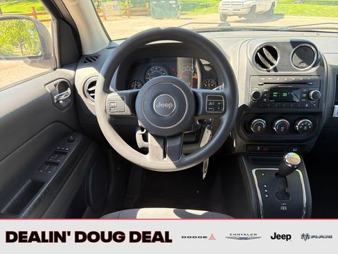 Used 2016 Jeep Compass Sport w/ Power Value Group FWD image 19
