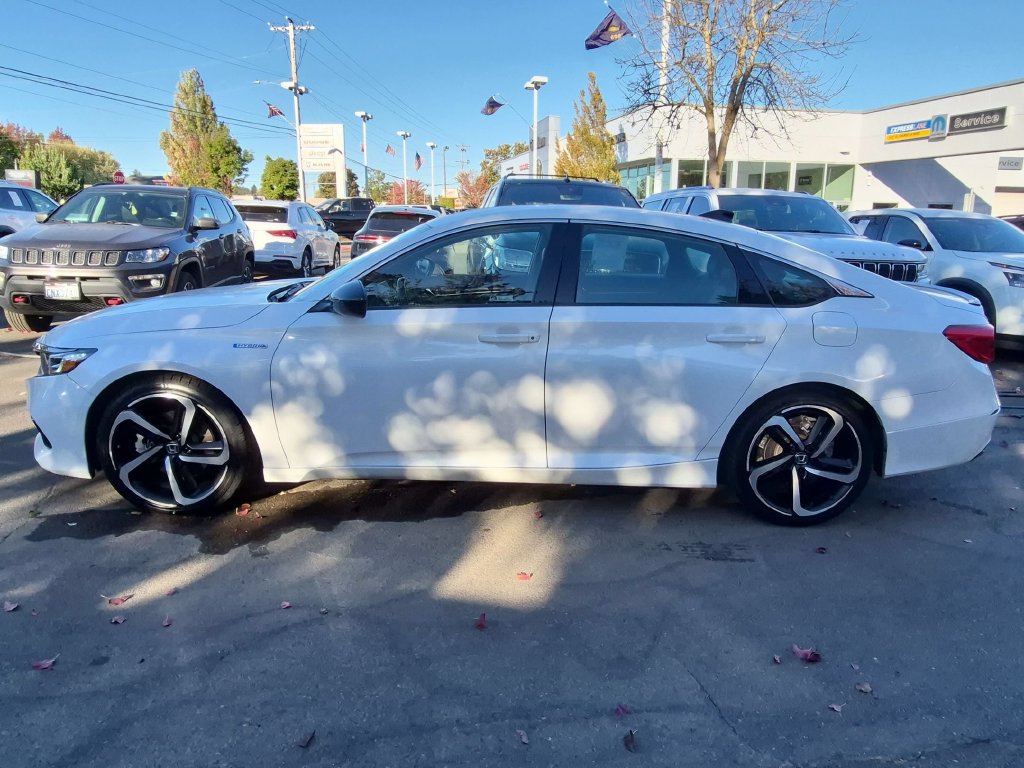Used 2022 Honda Accord Sport image 4