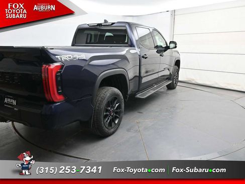Used 2024 Toyota Tundra Limited AWD/4WD image 12