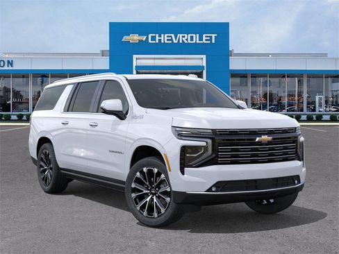 New 2026 Chevrolet Suburban High Country image 7