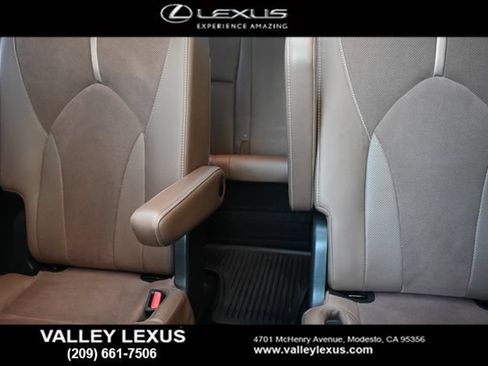 Used 2025 Toyota Grand Highlander AWD Hybrid image 15