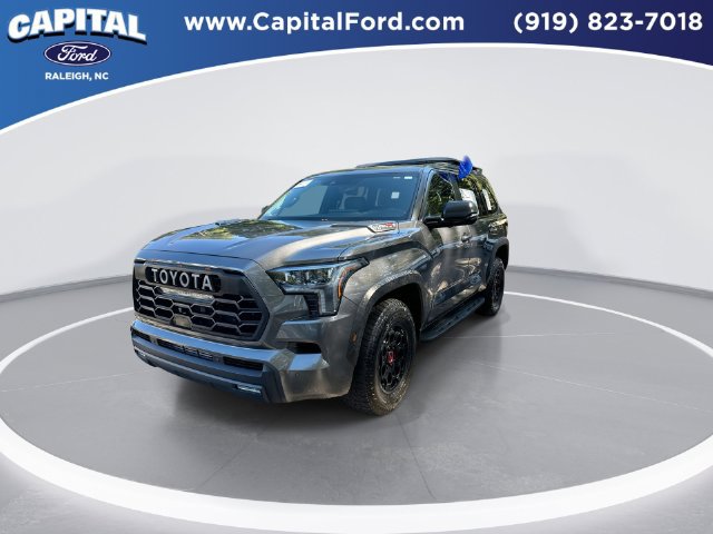 Used 2025 Toyota Sequoia TRD Pro AWD/4WD image 4