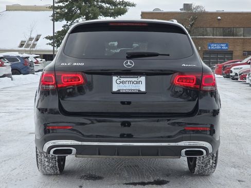 Used 2022 Mercedes-Benz GLC 300 4MATIC SUV image 18