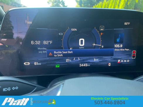 Used 2025 Chevrolet Equinox EV LT FWD image 28