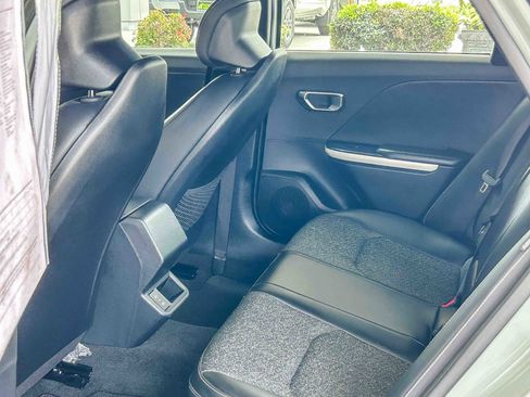 Used 2025 Kia K4 GT-Line w/ GT-Line Sunroof Package FWD image 18