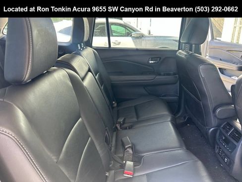 Used 2018 Honda Pilot Touring image 14