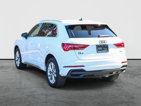 New 2025 Audi Q3 2.0T Premium Plus image 8