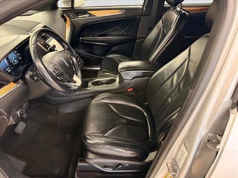 Used 2015 Lincoln MKC FWD w/ Equipment Group 101A Select image 18