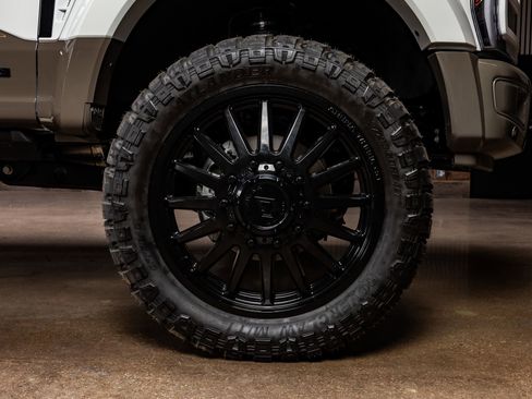 Used 2026 Ford F450 King Ranch AWD/4WD image 11