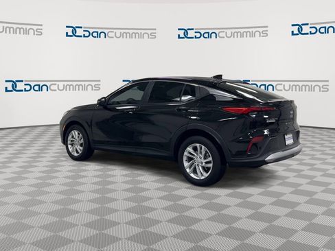 Used 2025 Buick Envista Preferred w/ Convenience I Package image 6