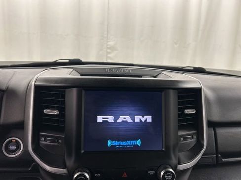 Used 2022 RAM 1500 Big Horn AWD/4WD image 13
