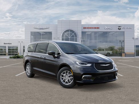 New 2026 Chrysler Pacifica Select image 31