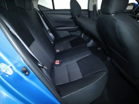 Used 2025 Nissan Sentra SV FWD image 32