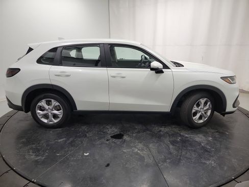 Certified 2024 Honda HR-V LX image 11