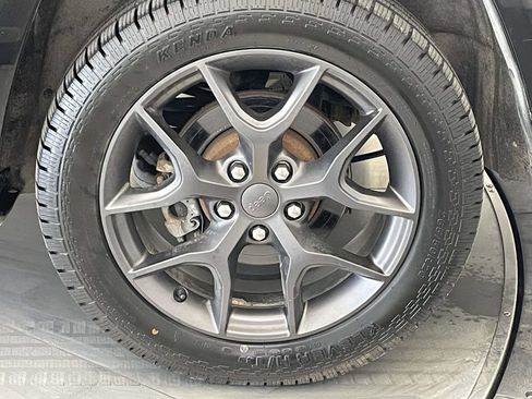 Used 2019 Jeep Grand Cherokee Limited X AWD/4WD image 13